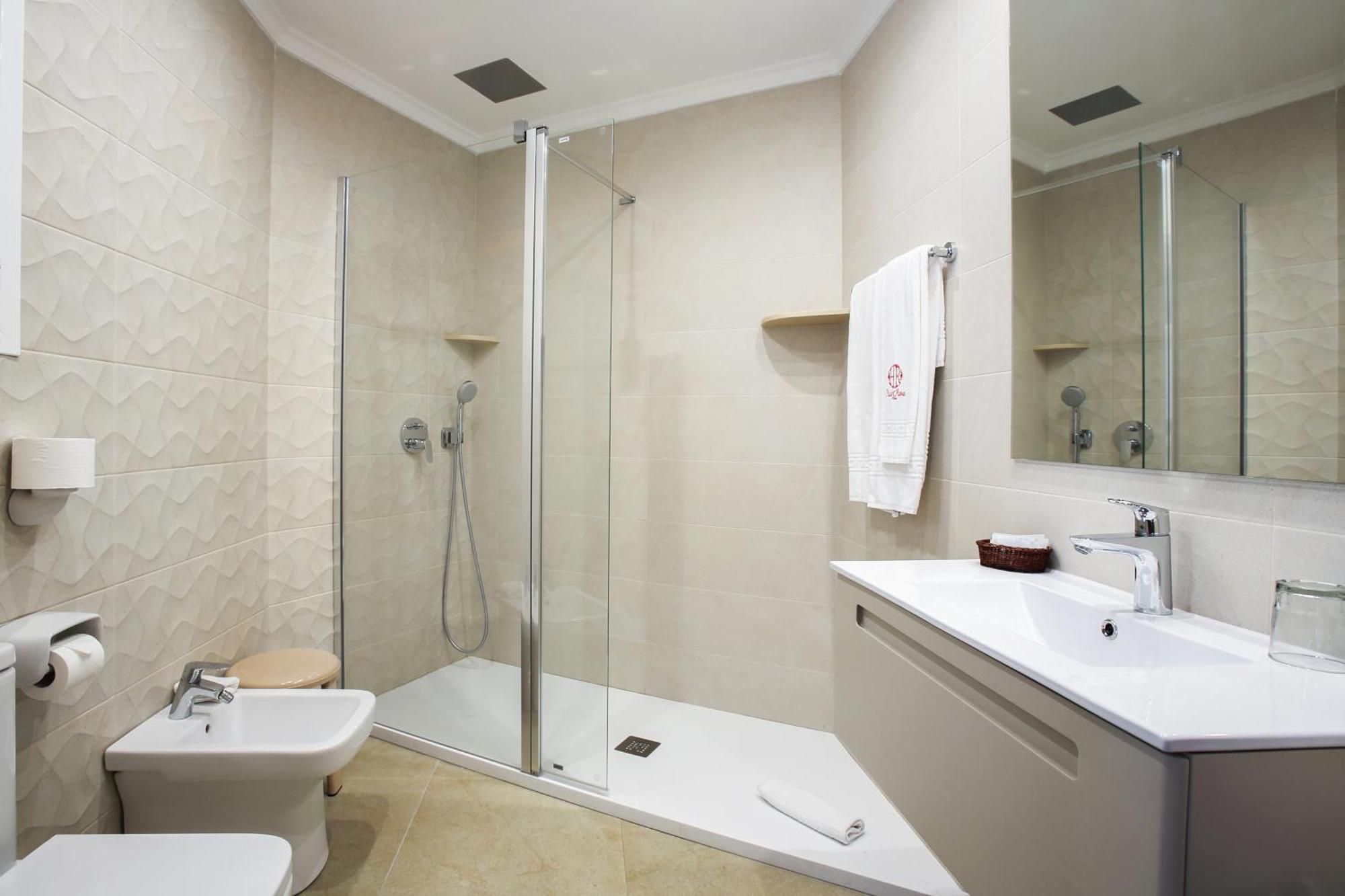 Hotel Rosa 3*